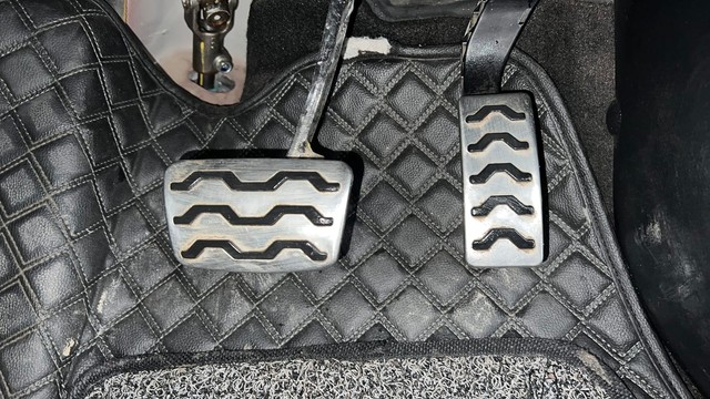 Second-hand 2021 Kia Sonet 1.5 GTX Plus Diesel AT DT for sale in Lucknow-14