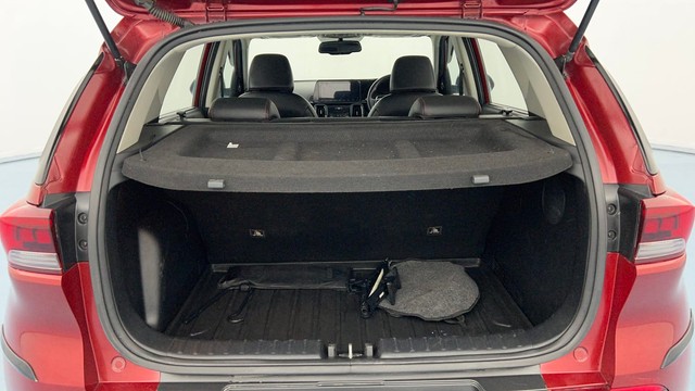 Second-hand 2021 Kia Sonet 1.5 GTX Plus Diesel AT DT for sale in Lucknow-9