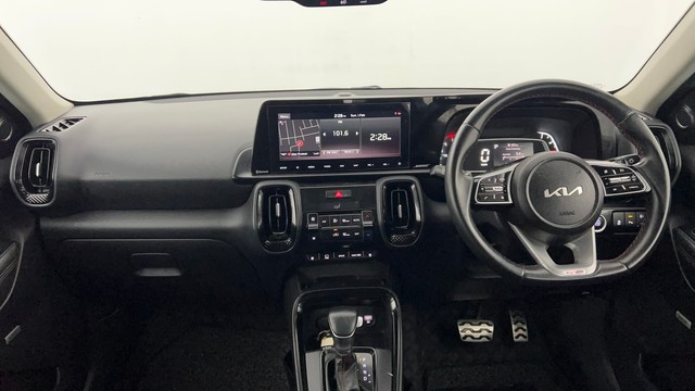 Second-hand 2021 Kia Sonet 1.5 GTX Plus Diesel AT DT for sale in Lucknow-11