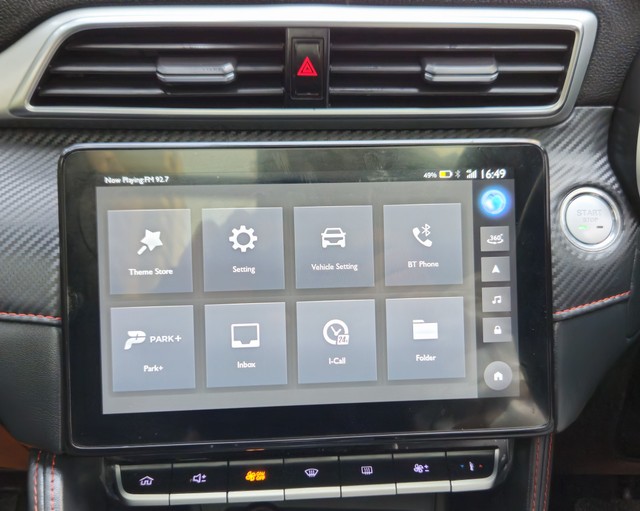 Second-hand 2024 MG ZS EV Exclusive for sale in Mumbai-16