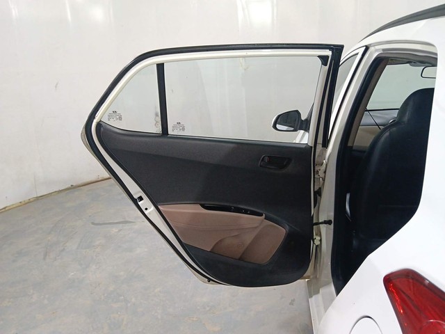 Hyundai Grand i10 1.2 Kappa Magna BSIV Second-hand 2019 Hyundai Grand i10 1.2 Kappa Magna BSIV for sale in Kochi-27