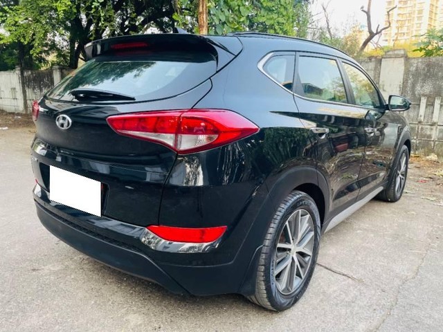 Second-hand 2019 Hyundai Tucson 2.0 Dual VTVT 2WD AT GL Opt for sale in Mumbai-17