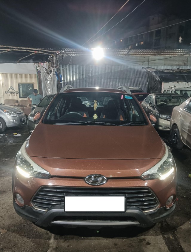 Second-hand 2015 Hyundai i20 Active 1.2 S for sale in Mumbai-6