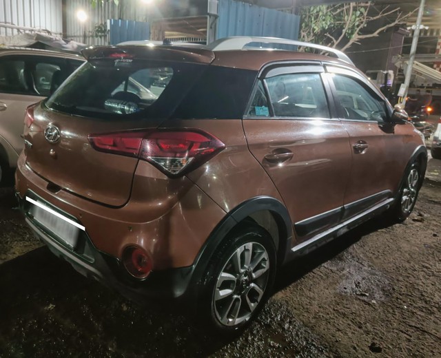 Second-hand 2015 Hyundai i20 Active 1.2 S for sale in Mumbai-2