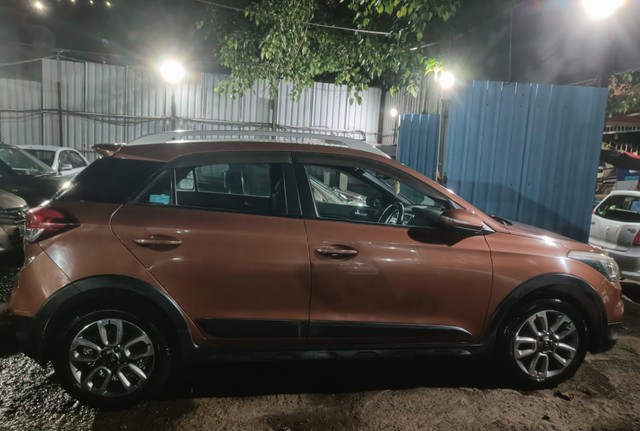 Second-hand 2015 Hyundai i20 Active 1.2 S for sale in Mumbai-1