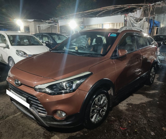 Second-hand 2015 Hyundai i20 Active 1.2 S for sale in Mumbai-5