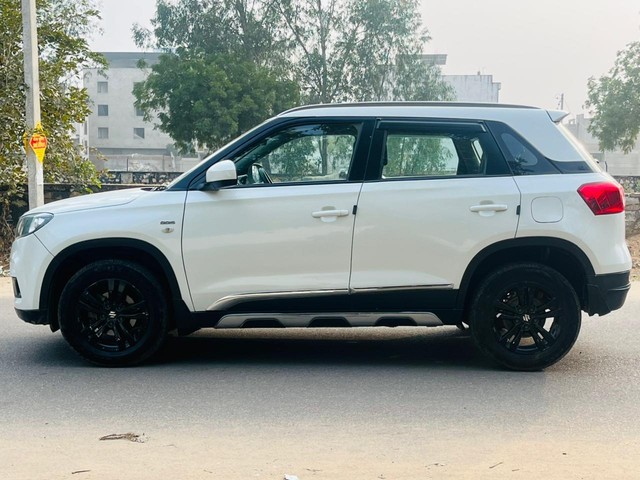 Second-hand 2018 Maruti Vitara Brezza ZDi for sale in Jaipur-4