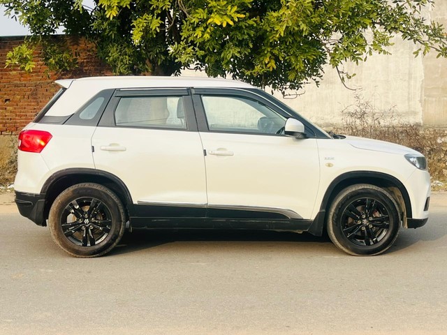 Second-hand 2018 Maruti Vitara Brezza ZDi for sale in Jaipur-1