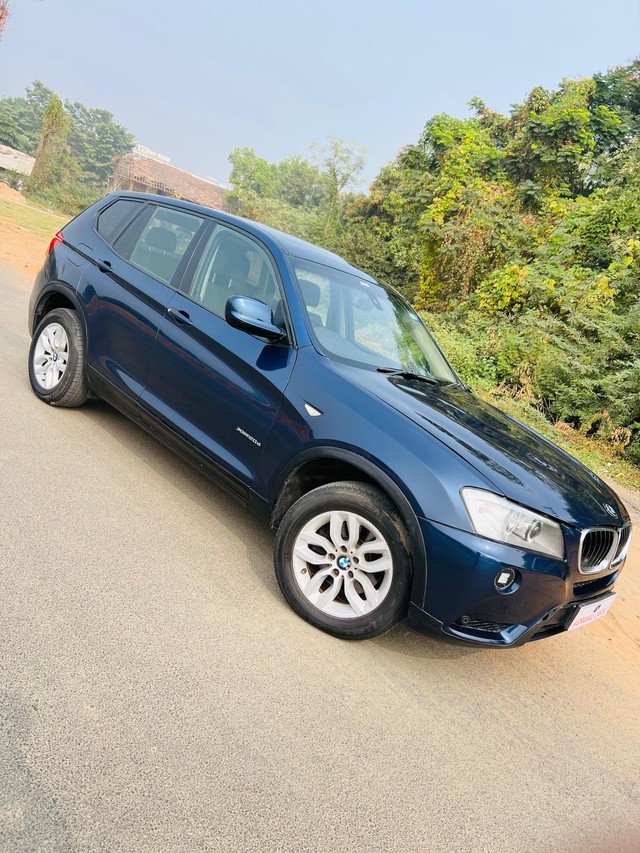 Second-hand 2013 BMW X3 xDrive20d for sale in Vadodara-16
