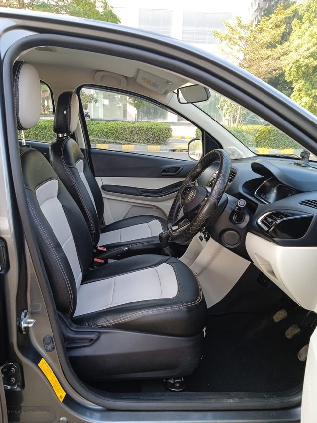 Second-hand 2023 Tata Tigor XZ Plus CNG for sale in Ahmedabad-9