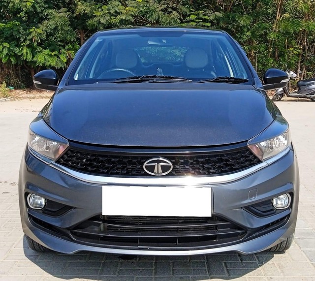 Second-hand 2023 Tata Tigor XZ Plus CNG for sale in Ahmedabad-3