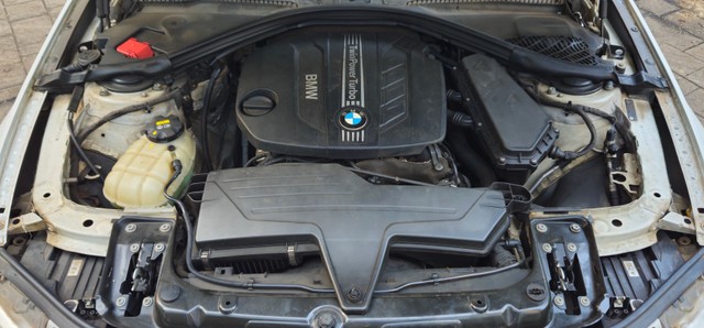 Second-hand 2015 BMW 3 Series 320d Luxury Line for sale in Mumbai-6