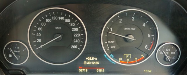 Second-hand 2015 BMW 3 Series 320d Luxury Line for sale in Mumbai-12