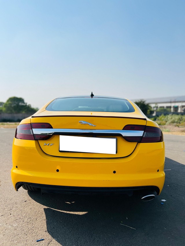 Second-hand 2014 Jaguar XF 2.2 Litre Luxury for sale in Vadodara-10