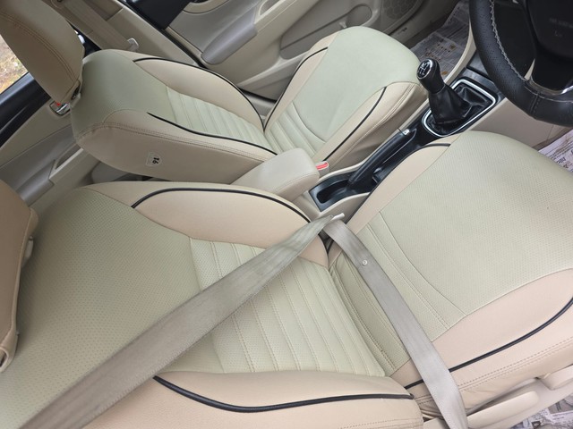 Second-hand 2016 Maruti Ciaz VDi Plus SHVS for sale in Mathura-3