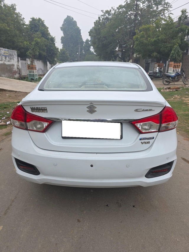 Second-hand 2016 Maruti Ciaz VDi Plus SHVS for sale in Mathura-1