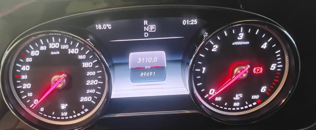 Second-hand 2019 Mercedes-Benz E-Class Exclusive E 220 d BSIV for sale in Agra-5