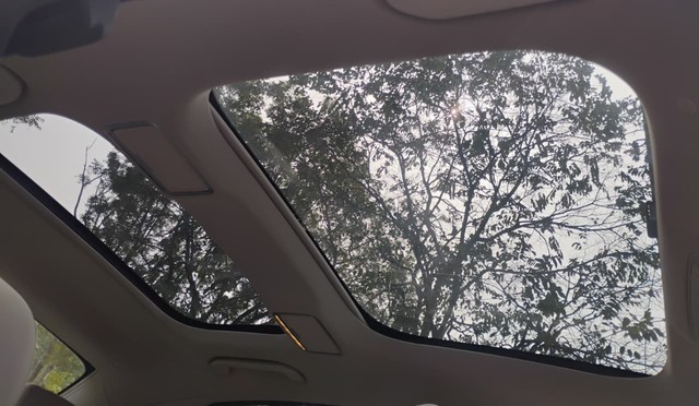 Second-hand 2019 Mercedes-Benz E-Class Exclusive E 220 d BSIV for sale in Agra-6