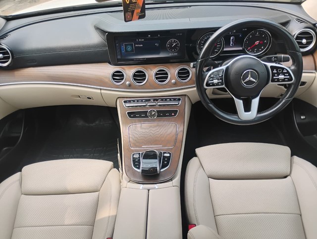 Second-hand 2019 Mercedes-Benz E-Class Exclusive E 220 d BSIV for sale in Agra-9