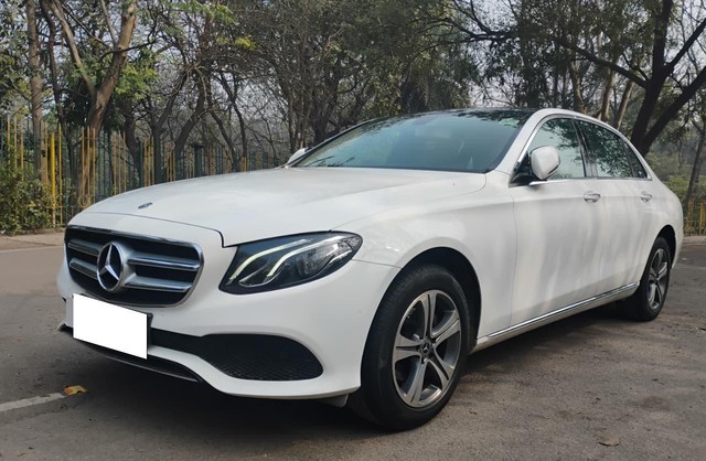 Second-hand 2019 Mercedes-Benz E-Class Exclusive E 220 d BSIV for sale in Agra-12