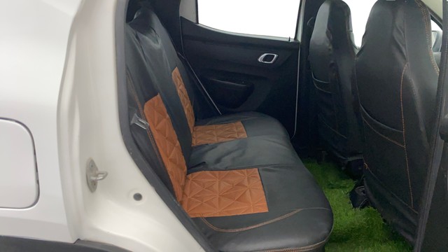 Second-hand 2020 Renault KWID 1.0 RXT AMT Opt for sale in Lucknow-16