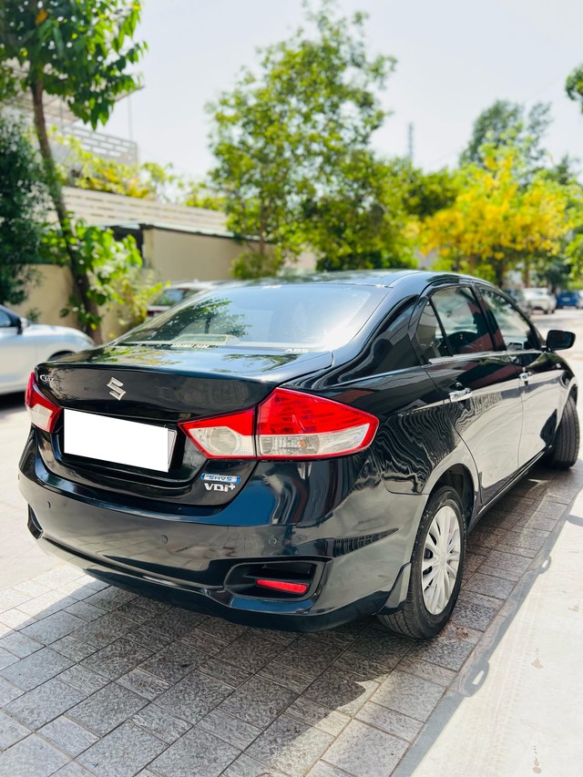 Second-hand 2015 Maruti Ciaz VDi for sale in Vadodara-10