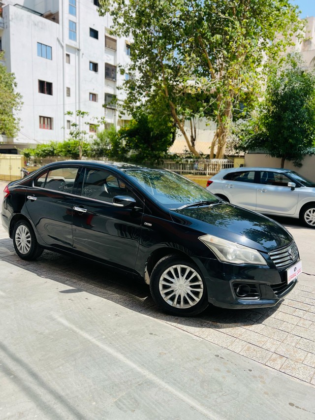 Second-hand 2015 Maruti Ciaz VDi for sale in Vadodara-12