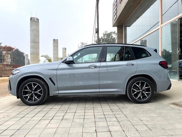 Second-hand 2023 BMW X3 xDrive20d M Sport for sale in Bangalore-16