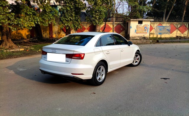 Second-hand 2019 Audi A3 35 TFSI Premium for sale in New Delhi-8