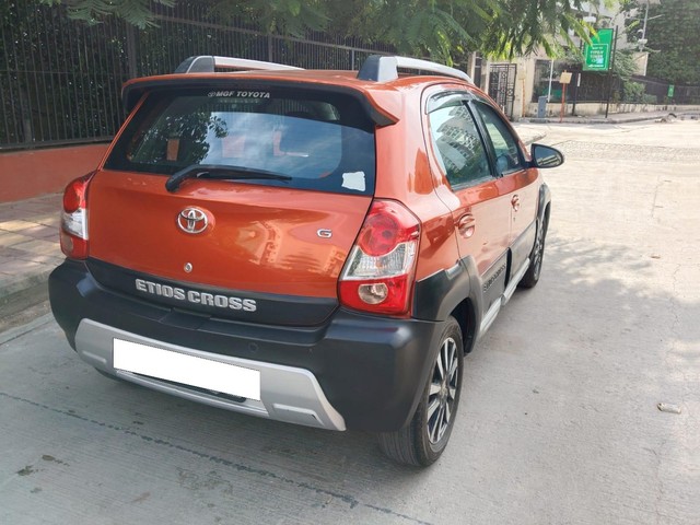 Toyota Etios Cross 1.2L G Second-hand 2015 Toyota Etios Cross 1.2L G for sale in New Delhi-14