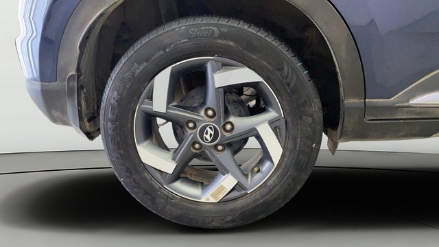 Second-hand 2020 Hyundai Venue SX Turbo iMT for sale in Kochi-24