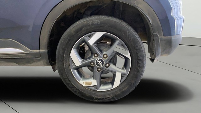 Second-hand 2020 Hyundai Venue SX Turbo iMT for sale in Kochi-26