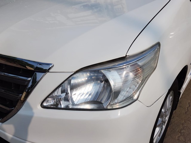 Second-hand 2014 Toyota Innova 2.5 VX (Diesel) 8 Seater for sale in Mumbai-5