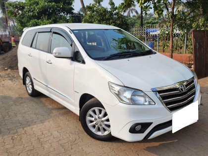 Second-hand 2014 Toyota Innova 2.5 VX (Diesel) 8 Seater for sale in Mumbai