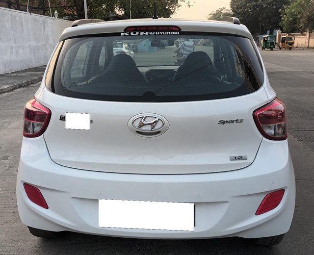Hyundai Grand i10 Sportz Second-hand 2015 Hyundai Grand i10 Sportz for sale in Chennai-2