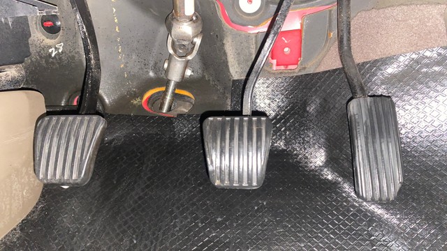 Chevrolet Sail 1.2 LS ABS Second-hand 2013 Chevrolet Sail 1.2 LS ABS for sale in Hyderabad-24