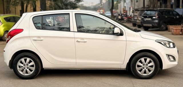 Second-hand 2014 Hyundai i20 Sportz 1.2 for sale in Mumbai-1