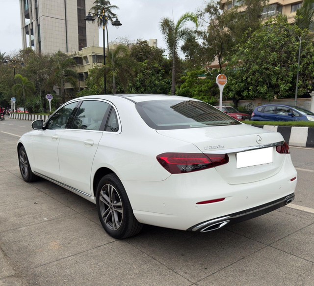 Second-hand 2022 Mercedes-Benz E-Class Exclusive E 220d BSVI for sale in Mumbai-4