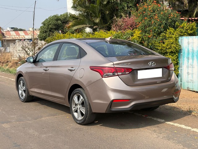 Second-hand 2018 Hyundai Verna VTVT 1.6 AT SX Option for sale in Kolhapur-3