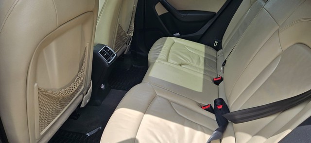 Second-hand 2017 Audi Q3 35 TDI Quattro Premium Plus for sale in Mumbai-14