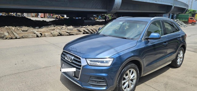 Second-hand 2017 Audi Q3 35 TDI Quattro Premium Plus for sale in Mumbai-4