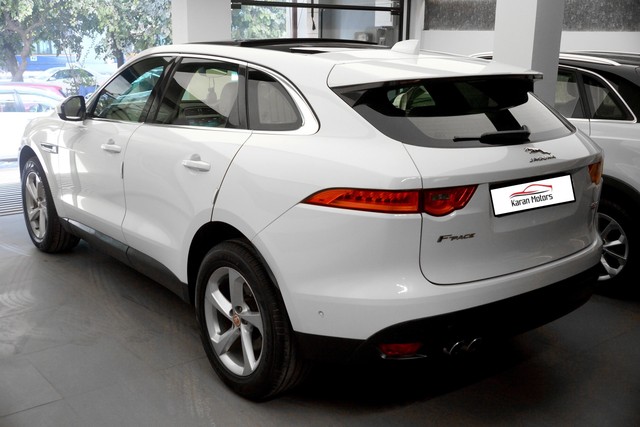 Second-hand 2019 Jaguar F-Pace Prestige 2.0 AWD for sale in New Delhi-6