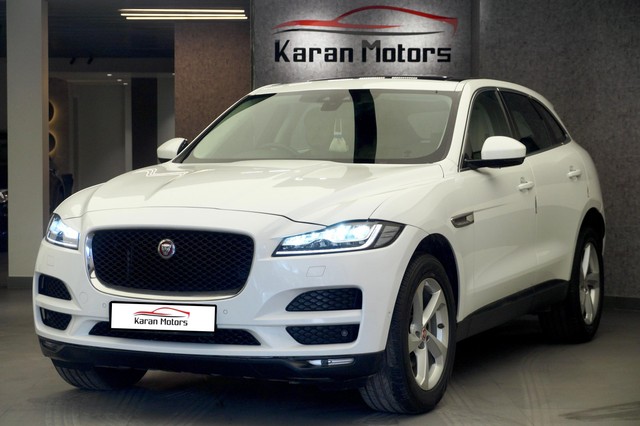 Second-hand 2019 Jaguar F-Pace Prestige 2.0 AWD for sale in New Delhi-2