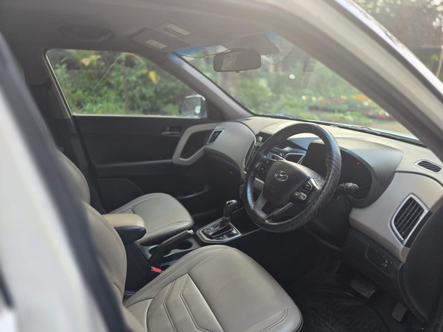Second-hand 2016 Hyundai Creta 1.6 CRDi AT SX Plus for sale in Mumbai-13