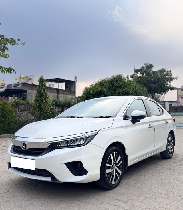 Second-hand 2023 Honda City ZX CVT for sale in Jaipur-2
