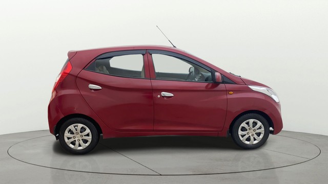 Second-hand 2016 Hyundai EON Sportz for sale in Hyderabad-1