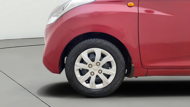 Second-hand 2016 Hyundai EON Sportz for sale in Hyderabad-25