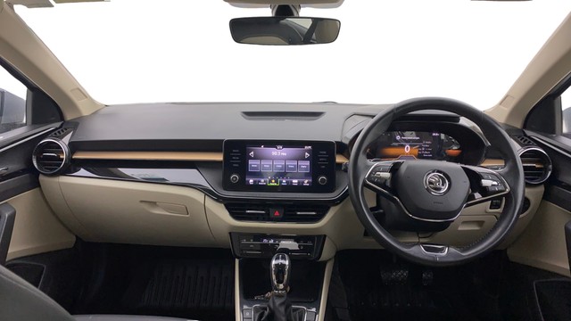 Second-hand 2022 Skoda Slavia 1.5 TSI Style BSVI for sale in Ahmedabad-22