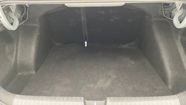 Second-hand 2022 Skoda Slavia 1.5 TSI Style BSVI for sale in Ahmedabad-21