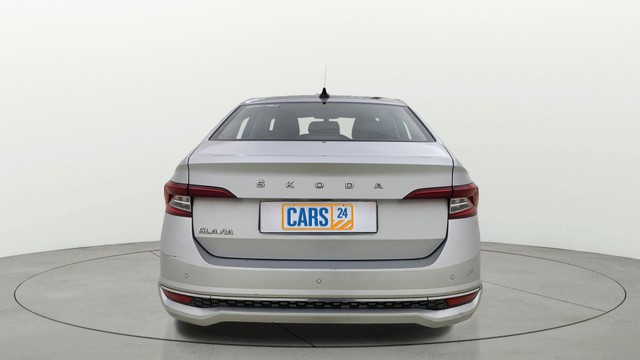 Second-hand 2022 Skoda Slavia 1.5 TSI Style BSVI for sale in Ahmedabad-15